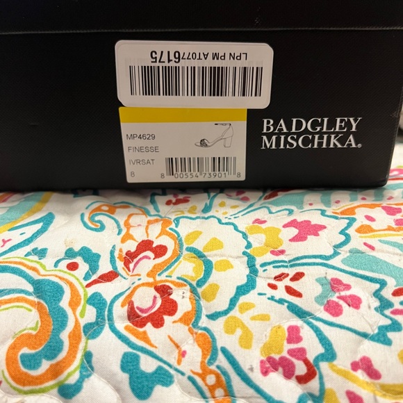Brand new in box, Badgley Mischka heels. - Picture 11 of 12